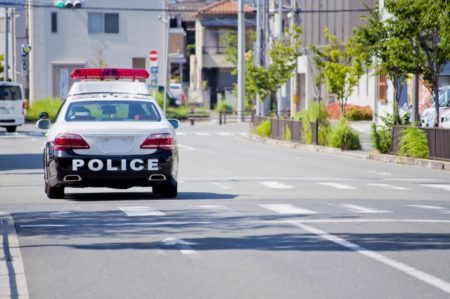 パトカー遭遇から学ぶ！？無意識の思考習慣